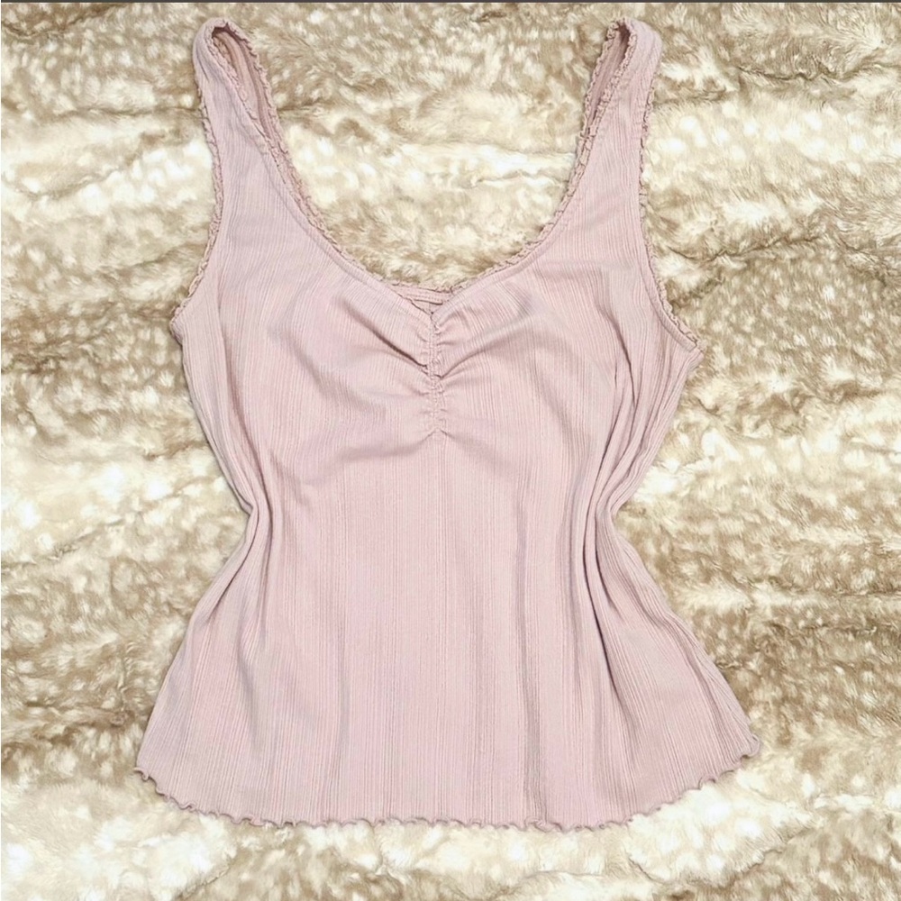 Pink tank top